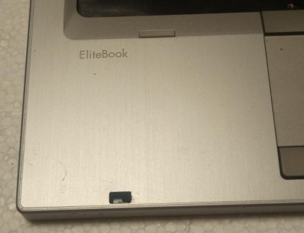 Середня частина корпуса (топкейс) з ноутбука HP EliteBook 8460p 8470p 686964-001. . фото 4