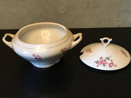 Винтажный набор из супницы и трёх суповых тарелок с изображением букета роз, фар. . фото 7