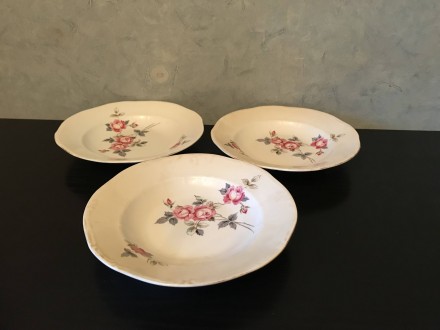 Винтажный набор из супницы и трёх суповых тарелок с изображением букета роз, фар. . фото 4
