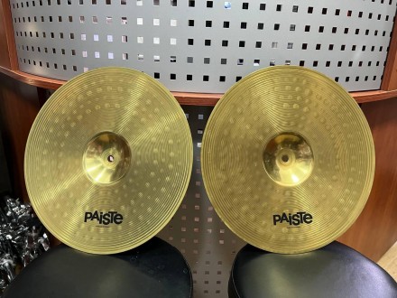 Ударные Тарелки Hi-Hat 13 дюймов Paiste 302
(Цена указана за 2 шт)
Смотрите друг. . фото 9