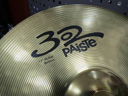 Ударные Тарелки Hi-Hat 13 дюймов Paiste 302
(Цена указана за 2 шт)
Смотрите друг. . фото 8