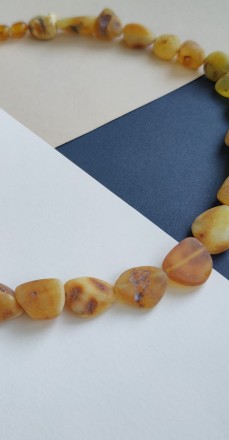 Пропонуємо Вам придбати намисто з натурального лікувального бурштину.
Україна.
Д. . фото 3