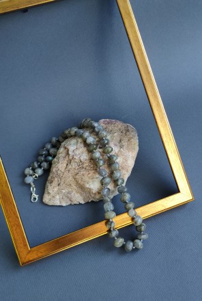 
Пропонуємо вам купити намисто з енергетично потужним та прекрасним каменем лабр. . фото 2