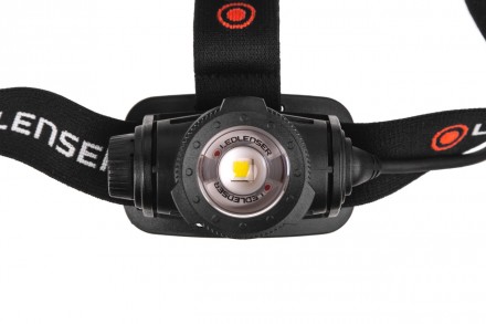 Налобный фонарь Led Lenser H7R CORE, заряжаемый , 1000/600/15
Поставляется в кор. . фото 3