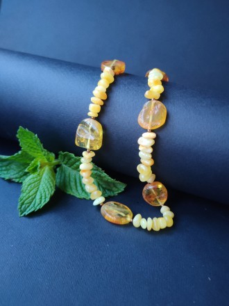
Пропонуємо Вам придбати намисто з натурального королівського та зеленого буршти. . фото 9