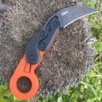 Нож CRKT Provoke Orange 4041O
Служить. Защищать. Уникальный нож керамбит Provoke. . фото 2