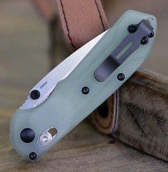 Нож Benchmade Mini Freek 565-2101 Limited Edition
Лимитка 2021 года и младший бр. . фото 6