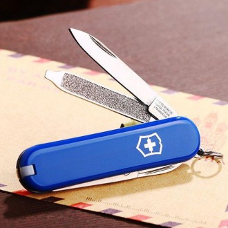 Нож Victorinox Сlassic-SD Smashed Blue 0.6223.2
Швейцарский карманный армейский . . фото 9