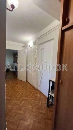 Продається 2-кімнатна квартира в хорошому розташуванні за адресою Кубанської Укр. . фото 8