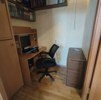 Продам 3 кімнати з кабінетом (жилою площею 39,1 м2, загальною 49,6м2, 2/3. Центр. . фото 6