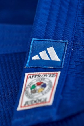 
Кимоно Adidas Champion III - разработано в сотрудничестве с чемпионами по дзюдо. . фото 4