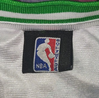 Баскетбольная майка NBA Celtics, размер соответствует L/XL, длина-75см, под мышк. . фото 5