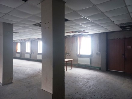 Аренда помещения под склад, 2 этаж, площадь 380 кв.м., есть офисная комната, сво. Радужный. фото 8
