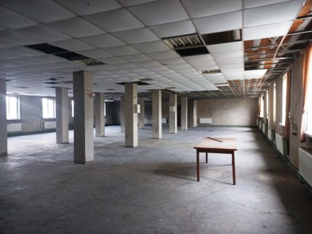 Аренда помещения под склад, 2 этаж, площадь 380 кв.м., есть офисная комната, сво. Радужный. фото 2