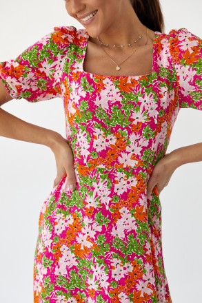 Длинное платье с растительным узором выполнено из натурального качественного мат. . фото 5