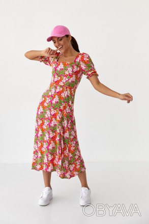 Длинное платье с растительным узором выполнено из натурального качественного мат. . фото 1