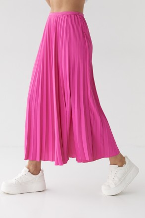 Элегантная и легкая юбка-плиссе длинной миди станет стильным дополнением к вашем. . фото 6