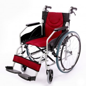 Инвалидная коляска алюминиевая MED1-KY868LAJ-B-46 –
это облегченная модель для л. . фото 2