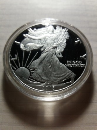 1 долар Liberty США 2018 року. Монета нова. Капсула не відкривалася. Розмір: 40*. . фото 2