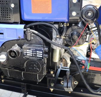 Мототрактор DW 160 SXL 16 л.с.
Навесное оборудование:Плуг Фреза Прицеп. 
Доста. . фото 4