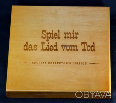 Специальное коллекционное издание - деревянная шкатулка с губной гармошкой.
2 D. . фото 1