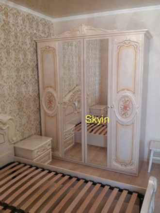 Пропонуємо класичну спальню Кармен нова горіх з 4х дверною шафою на головному фо. . фото 8