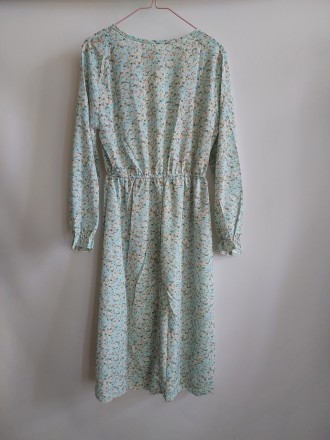 Легка тоненька літня жіноча сукня
Розмір S/M (вказаний розмір 3XL)
матеріал - по. . фото 4