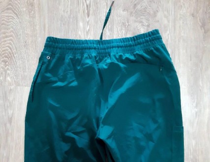Жіночі спортивні штани Barco, тонка плащівка, розмір S
Зручний крій, оптимальна . . фото 3