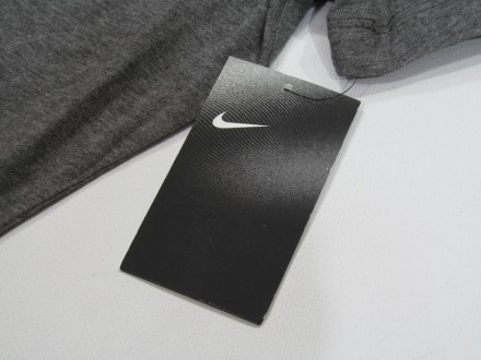 ОРИГИНАЛ ! Жіноча бавовняна футболка Nike S. Виготовлена з м'якої бавовняної тка. . фото 4
