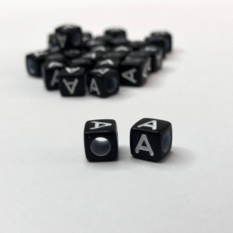 Декоративні пластикові намистини куб - у наборі тільки літера "А"Розмір 6 мм, от. . фото 3