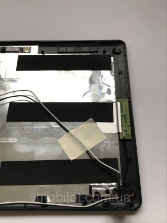 Часть корпуса крышка матрицы к ноутбуку Lenovo S110. Есть следы от эксплуатации.. . фото 6