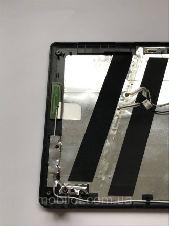 Часть корпуса крышка матрицы к ноутбуку Lenovo S110. Есть следы от эксплуатации.. . фото 5
