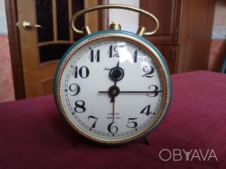 Часы Будильник Янтарь СССР