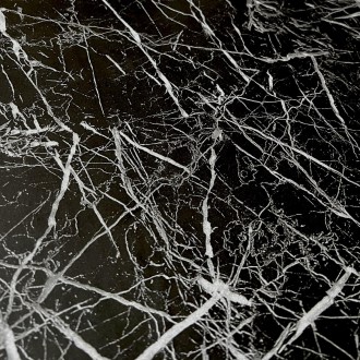 Самоклеюча плівка чорний мармур з павутинкою 0,45х10мх0,07мм 
Плівка на самоклей. . фото 3