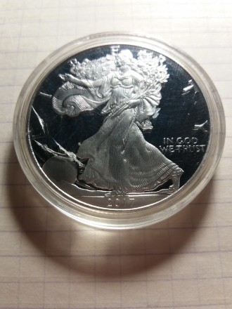 1 долар Liberty США 2017 року. Монета нова. Капсула не відкривалася. Розмір: 40*. . фото 2