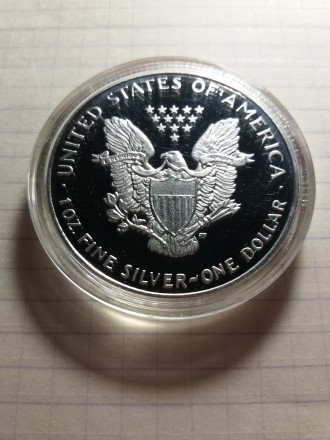 1 долар Liberty США 2017 року. Монета нова. Капсула не відкривалася. Розмір: 40*. . фото 3