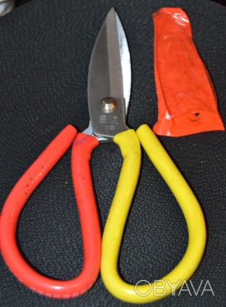 Профессиональные ножницы для нарезки кожи, очень прочны и практичны. Изготовлены. . фото 1