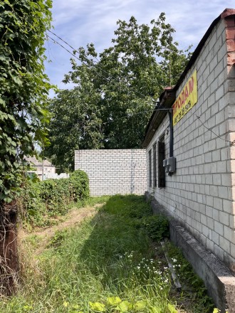 Продам будинок в Крюкові ,розташований на красній лінії ,будинок глінобітний обл. Кременчук. фото 8