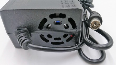  Зарядное устройство для литиевых АКБ Instrade 36V 3A RCA (42V)
Технические хара. . фото 5