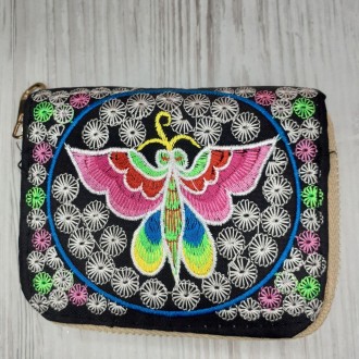 Женский кошелек с вышивкой бабочки и цветков - это красивый и женственный аксесс. . фото 8