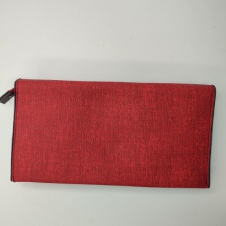 Женский кошелек RONGRAN доступен в бардовом и сером цветах. Он выполнен из качес. . фото 4
