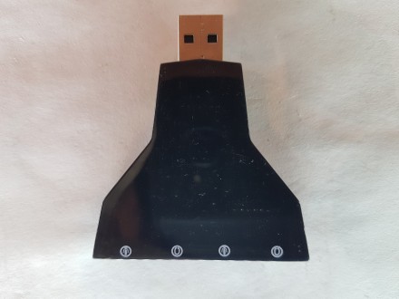 Звуковая карта 7.1 (дельта) USB sound card.
Описание:
Это компактная звуковая ка. . фото 3