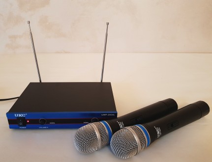 Опис: 
Радіосистема UKC UWP-200XL з двома мікрофонами та базою.
Чудовий комплект. . фото 7