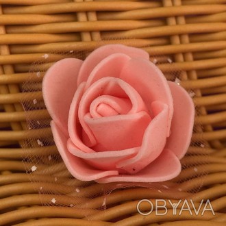 Роза с фатином латексная (фоамиран) Материал: фоамиран Цвет: на фото и в названи. . фото 1