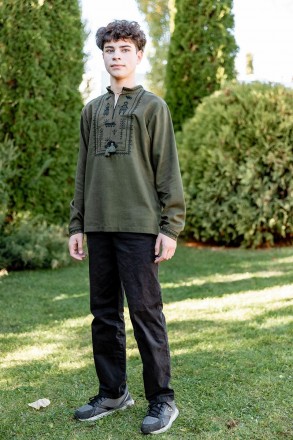 
Лляна вишиванка на хлопчика сорочка з довгим рукавом на підлітка. 
 Модель моде. . фото 7