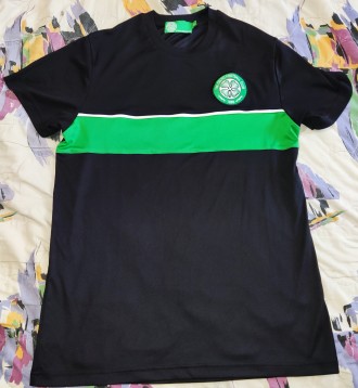 Футболка FC Celtic, официальный продукт, размер S/M, длина-70см, под мышками-50с. . фото 2