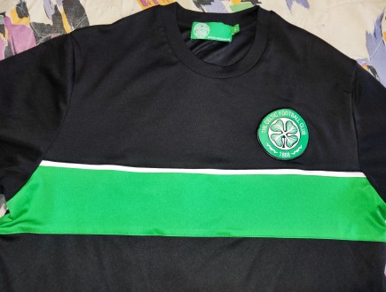 Футболка FC Celtic, официальный продукт, размер S/M, длина-70см, под мышками-50с. . фото 4