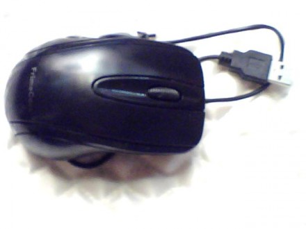 Прдается мышка
проводная, световая:
№1 Logitech M 90(m-u0026)
размеры, мм 62 . . фото 6