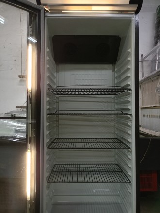 Холодильна шафа перевірена майстром, резина на дверцятах замінена на нову, темпе. . фото 5