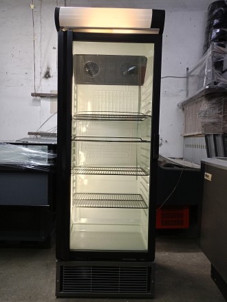 Холодильна шафа перевірена майстром, резина на дверцятах замінена на нову, темпе. . фото 3